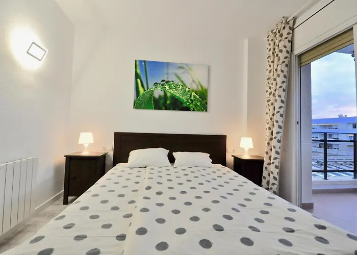 Bellisimo Λορέτ Ντε Μαρ